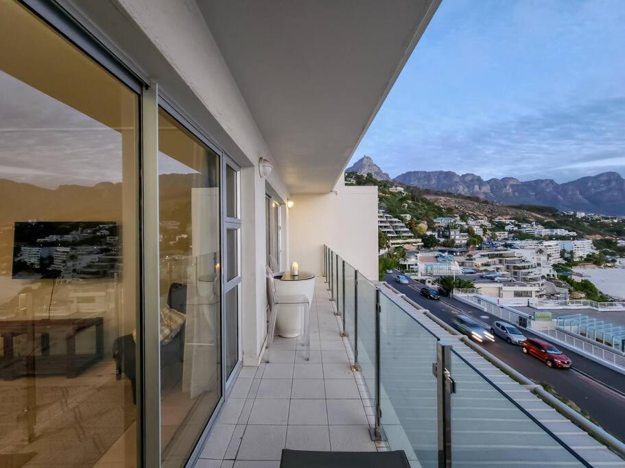 Cozy And Stylish With Exceptional Views! Apartment Cape Town Exterior photo